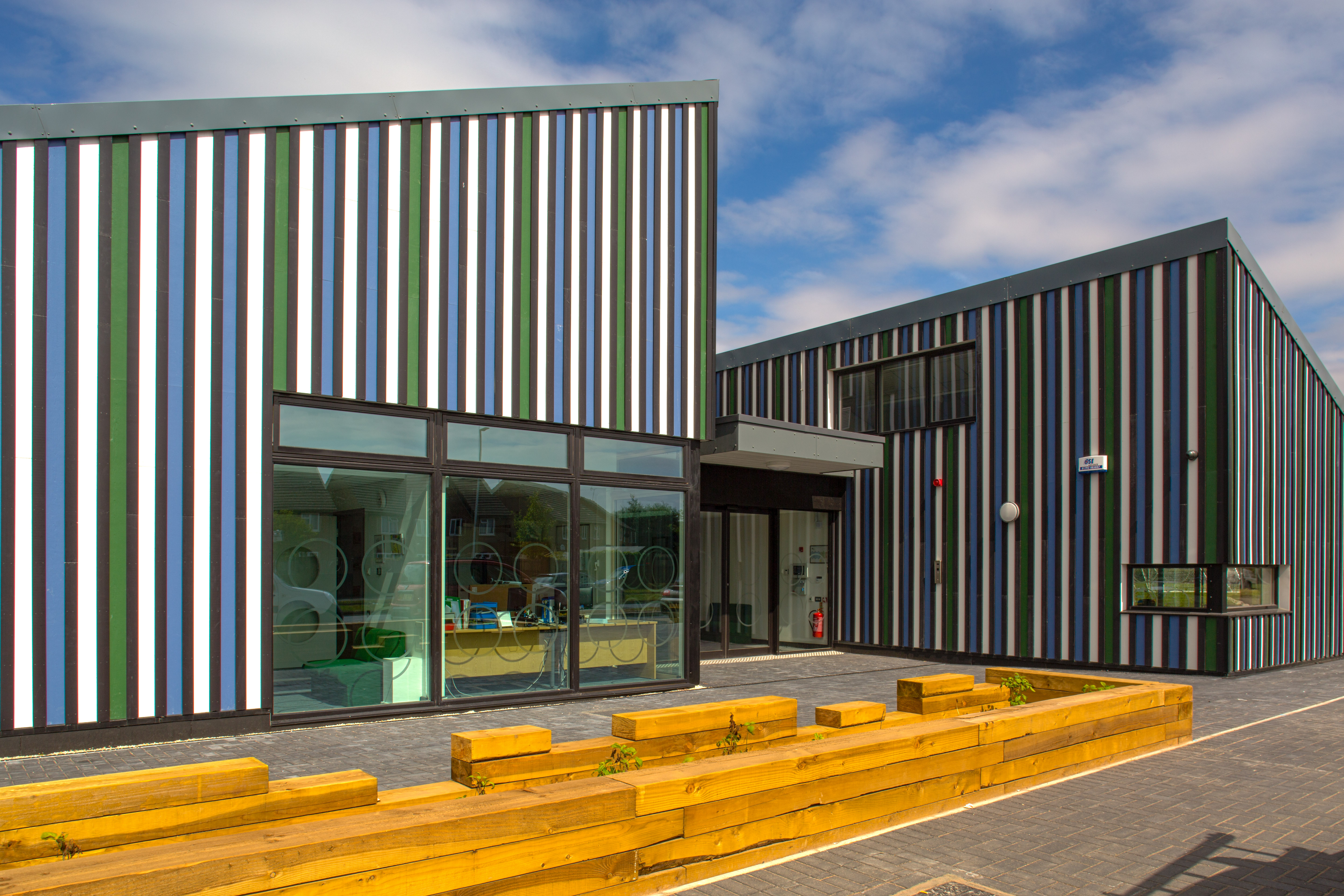 Hardie® Plank: Modern learning for Holy Cross pupils