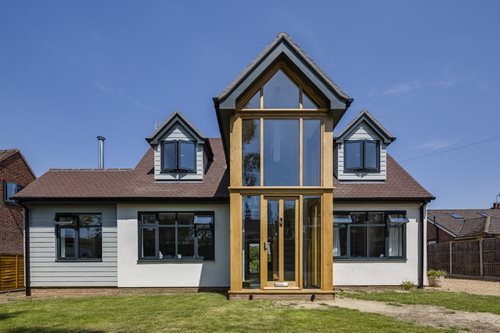 Hardie® Plank: Small home with a big personality